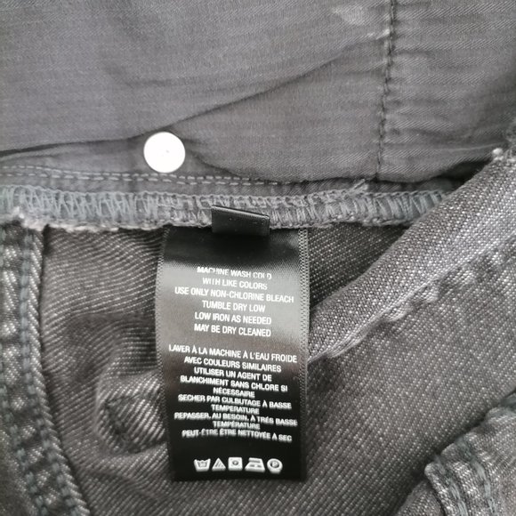 We The Free Womens Charcoal Gray Mid Rise Denim Distressed Cut-Off Short Size 28 - Picture 7 of 7